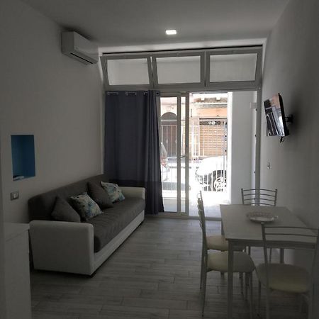 דירות גיארדיני נאקסוס Loft Sul Mare מראה חיצוני תמונה